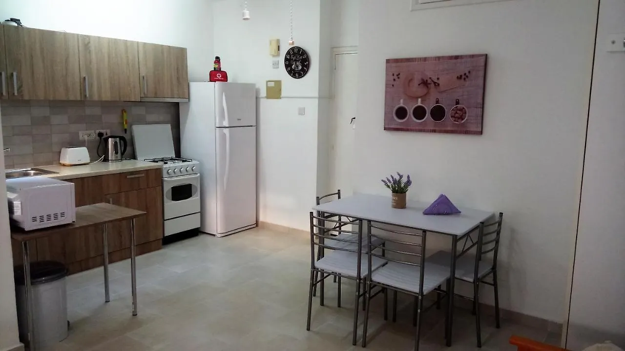 Lca4 Flat For You Apartment Larnaca Chipre